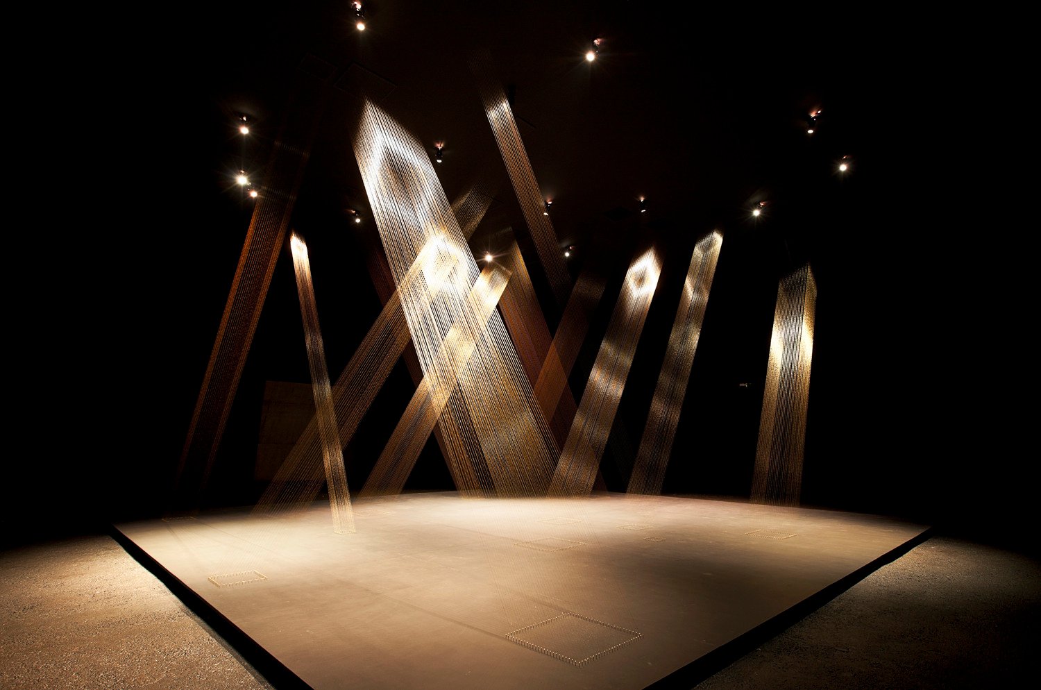 Galeria Lygia Pape - Acropoluz